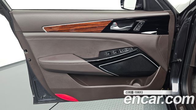 Kia K7 2.4 GDI Limited 2017 — фото 24