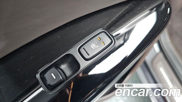 Kia K7 2.4 GDI Limited 2017 — фото 33