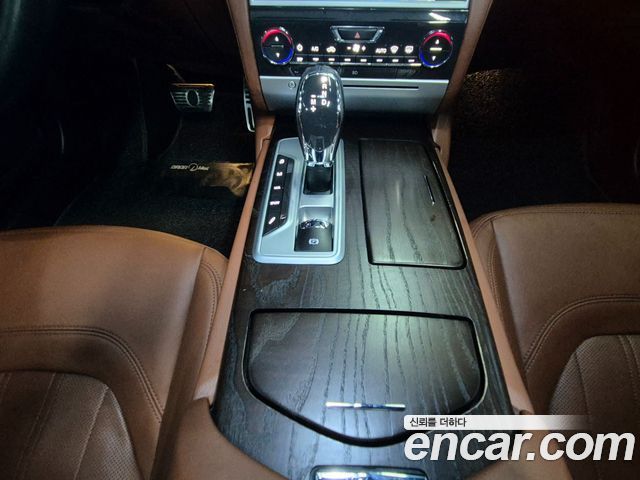 Maserati Quattroporte 3.0 Diesel 2015 — фото 9