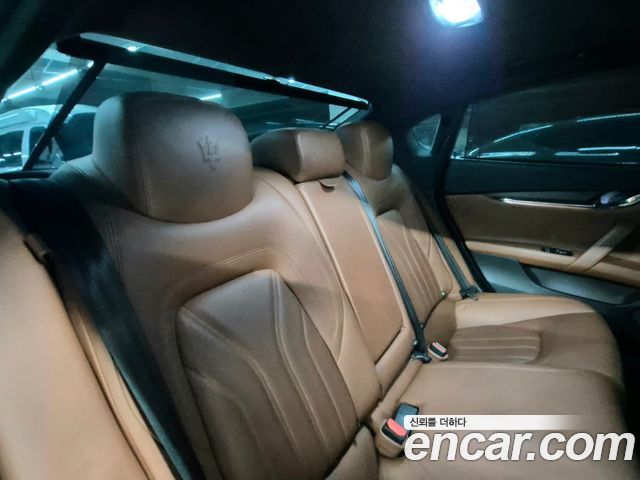 Maserati Quattroporte 3.0 Diesel 2015 — фото 20
