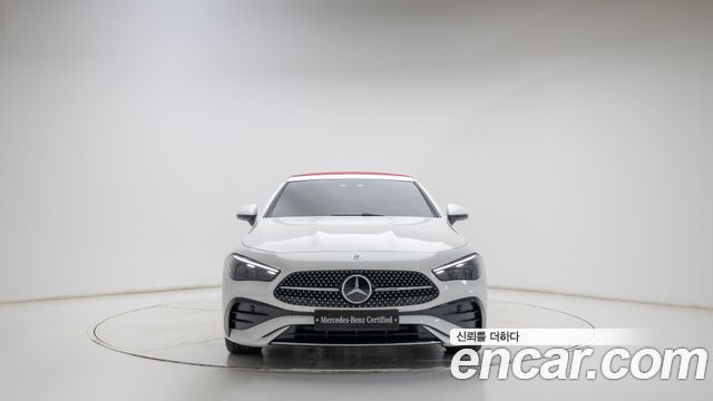 Mercedes-Benz CLE-Class (C236) CLE200 Cabriolet 2025 — фото 3