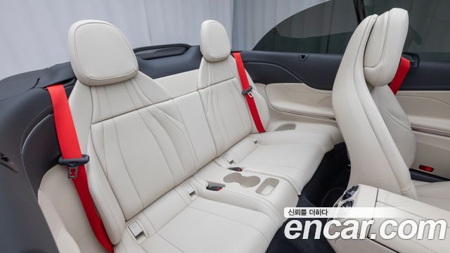 Mercedes-Benz CLE-Class (C236) CLE200 Cabriolet 2025 — фото 10