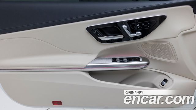 Mercedes-Benz CLE-Class (C236) CLE200 Cabriolet 2025 — фото 19
