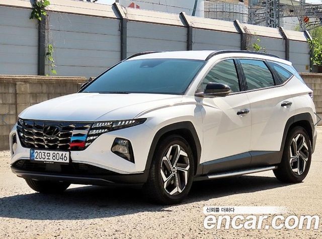 Hyundai Tucson (NX4) Gasoline 1.6 Turbo 2WD Inspiration 2023 — фото 2