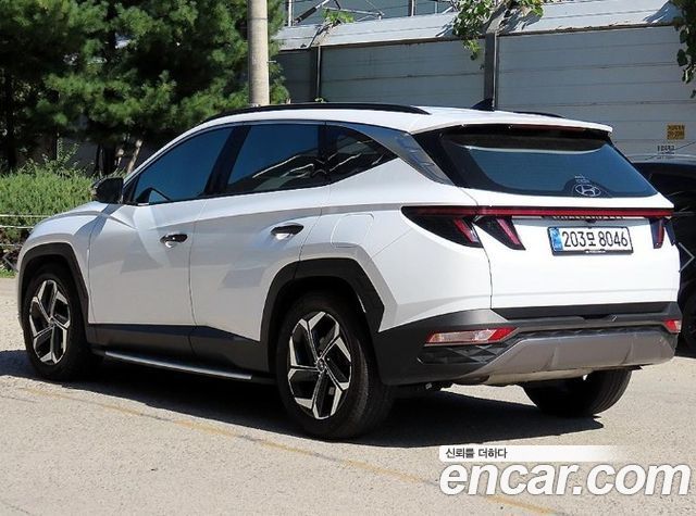 Hyundai Tucson (NX4) Gasoline 1.6 Turbo 2WD Inspiration 2023 — фото 3