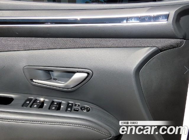 Hyundai Tucson (NX4) Gasoline 1.6 Turbo 2WD Inspiration 2023 — фото 15