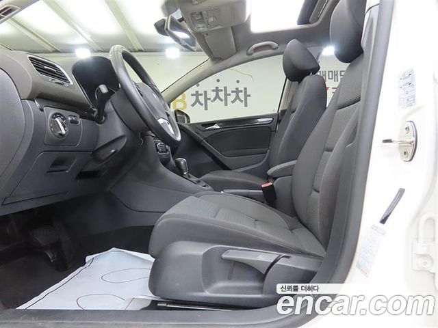 Volkswagen Golf (VI) 2.0 TDI StyleEdition 2013 — фото 11
