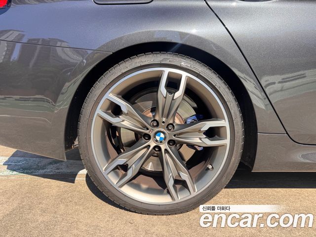 BMW 5 Series (G30) M550i xDrive 2022 — фото 21
