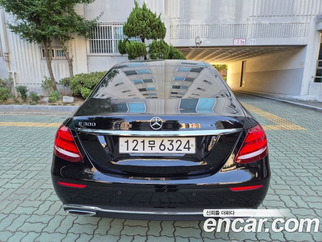 Mercedes-Benz E-Class (W213) E300 Avantgarde 2020 — фото 2