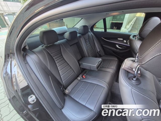 Mercedes-Benz E-Class (W213) E300 Avantgarde 2020 — фото 13