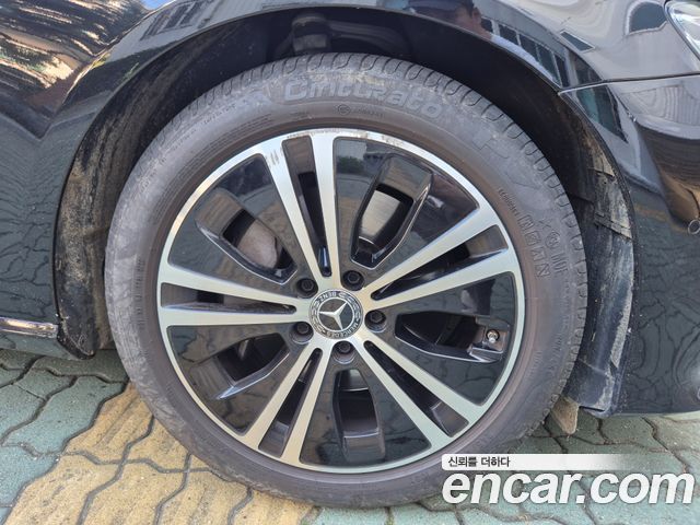 Mercedes-Benz E-Class (W213) E300 Avantgarde 2020 — фото 17
