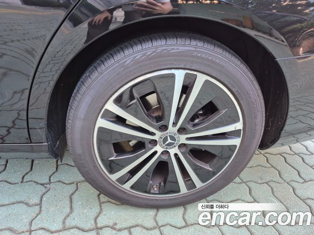 Mercedes-Benz E-Class (W213) E300 Avantgarde 2020 — фото 19