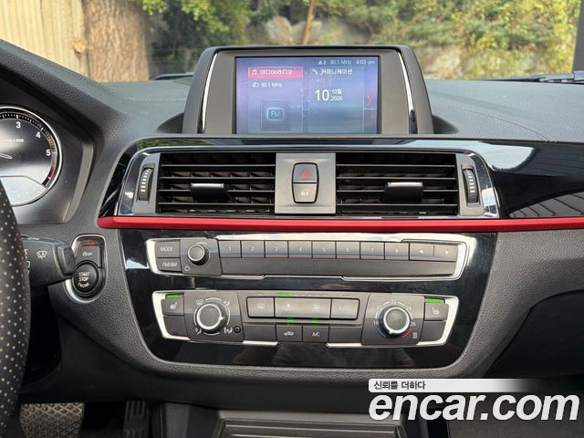 BMW 1 Series (F20) 118d Sport 5Door 2019 — фото 17