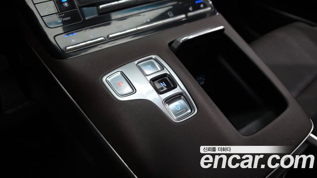 Hyundai Grandeur (IG) 2.5 Premium Choice 2020 — фото 9