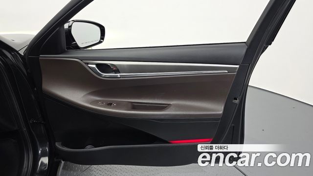 Hyundai Grandeur (IG) 2.5 Premium Choice 2020 — фото 24