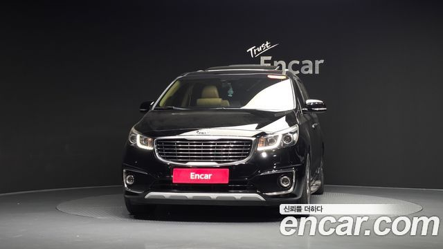 Kia Carnival 9-seater Noblesse 2016 — фото 3