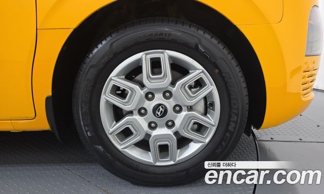 Hyundai Staria L3.5  Kinder Safety Car 15-Seater 2025 — фото 21