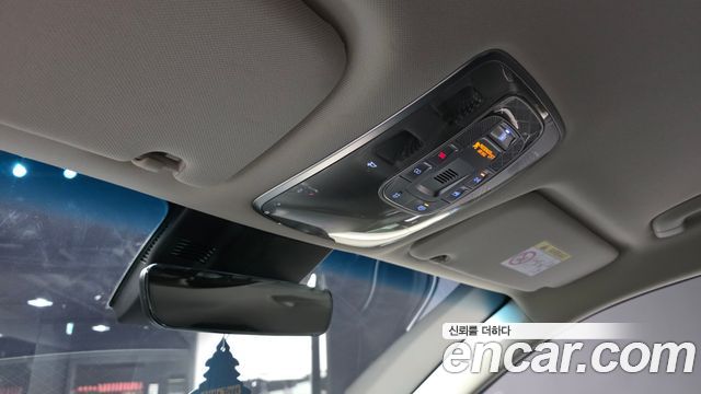 Genesis GV70 2.5T Gasoline 2WD 2022 — фото 18