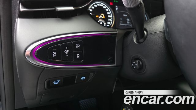 Genesis GV70 2.5T Gasoline 2WD 2022 — фото 30