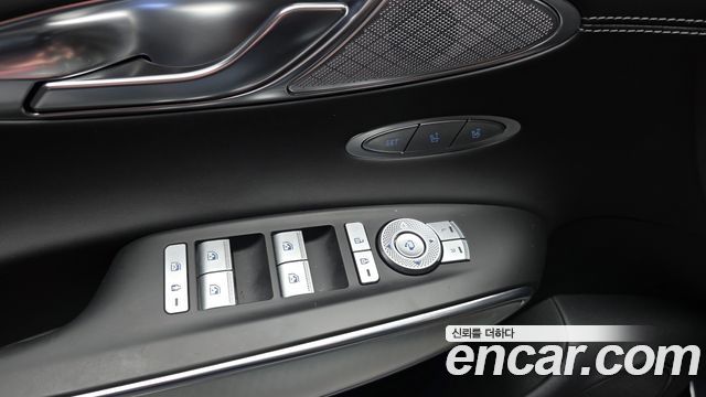 Genesis GV70 2.5T Gasoline 2WD 2022 — фото 31