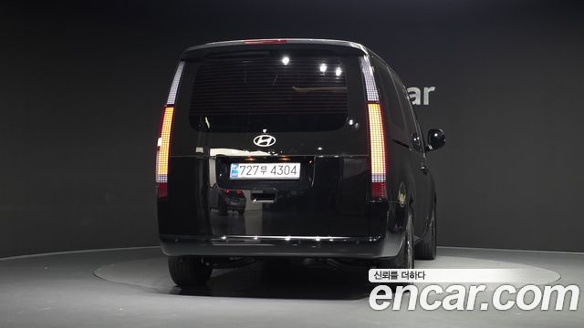 Hyundai Staria HEV 1.6 Tourer 11-Seater Modern 2025 — фото 4