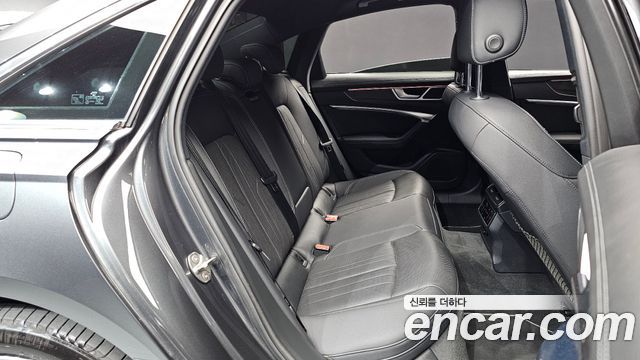Audi A6 (C8) 45 TDI Quattro Premium 2021 — фото 11