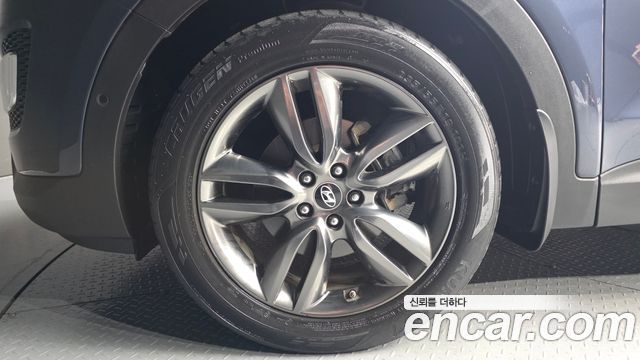 Hyundai Santa Fe (DM) Diesel(e-VGT) 2.0 2WD Exclusive 2014 — фото 5