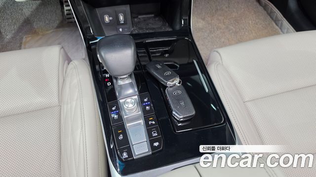 Kia K7 Premier Hybrid Signature 2020 — фото 9