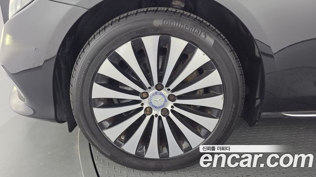 Mercedes-Benz E-Class (W213) E220d Exclusive 2017 — фото 5