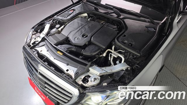 Mercedes-Benz E-Class (W213) E220d Exclusive 2017 — фото 6