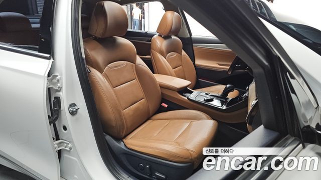 Hyundai Grandeur (IG) 3.0 Exclusive Special 2017 — фото 10