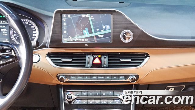 Hyundai Grandeur (IG) 3.0 Exclusive Special 2017 — фото 19