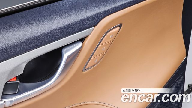 Hyundai Grandeur (IG) 3.0 Exclusive Special 2017 — фото 22