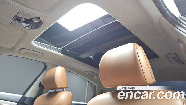 Hyundai Grandeur (IG) 3.0 Exclusive Special 2017 — фото 33