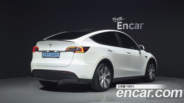 Tesla Model Y Long Range AWD 2021 — фото 2