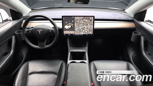 Tesla Model Y Long Range AWD 2021 — фото 7