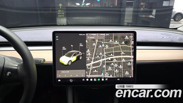 Tesla Model Y Long Range AWD 2021 — фото 18