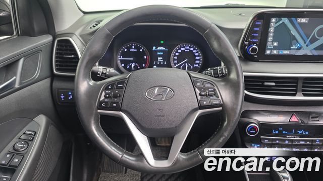 Hyundai Tucson Diesel 2.0 2WD Premium 2019 — фото 13