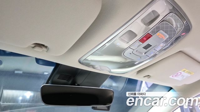 Genesis GV70 2.5T Gasoline 2WD 2023 — фото 18