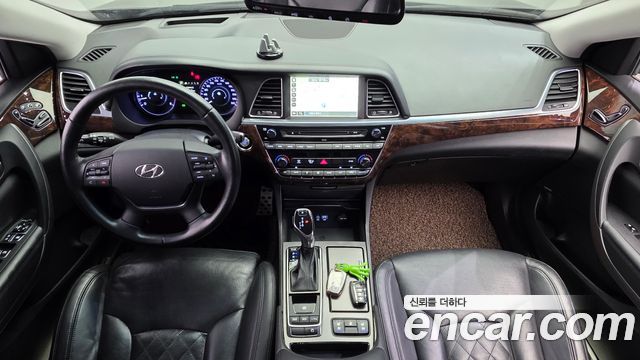 Hyundai Aslan G330 Premium 2015 — фото 7
