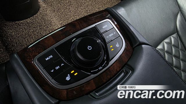 Hyundai Aslan G330 Premium 2015 — фото 17