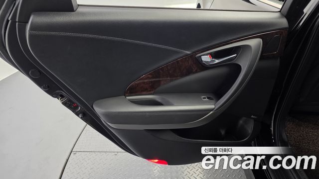 Hyundai Aslan G330 Premium 2015 — фото 25