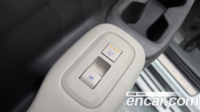 Hyundai Santa Fe (MX5) Gasoline 2.5T 2WD Prestige 2024 — фото 27