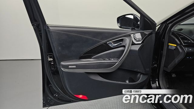 Hyundai Grandeur (HG) HG220 Diesel Modern 2016 — фото 24