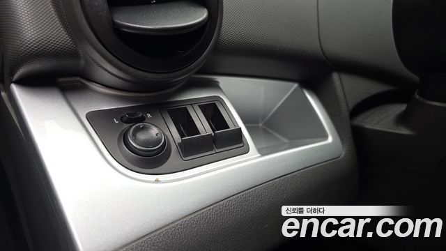 Chevrolet Spark LS+ 2014 — фото 27