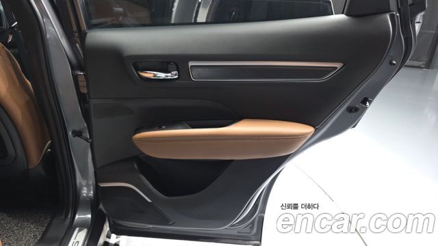 Renault Korea QM6 2.0 LPe RE Signature 2WD 2022 — фото 25