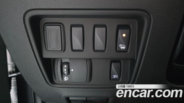 Renault Korea QM6 2.0 LPe RE Signature 2WD 2022 — фото 29