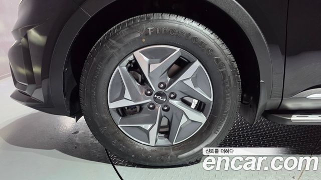 Kia Sorento (IV) HEV 1.6 2WD Noblesse 2023 — фото 5