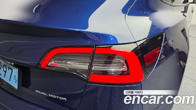 Tesla Model 3 Long Range AWD 2021 — фото 29