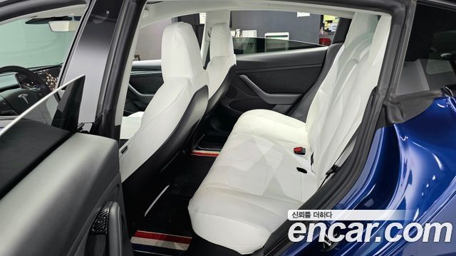 Tesla Model 3 Long Range AWD 2021 — фото 32